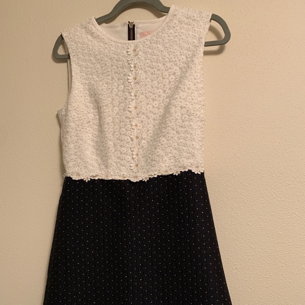 Ted Baker T size 2